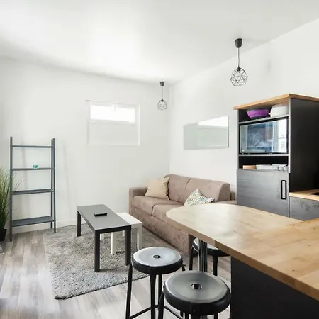 Luckey Homes - Passage De La Brie *